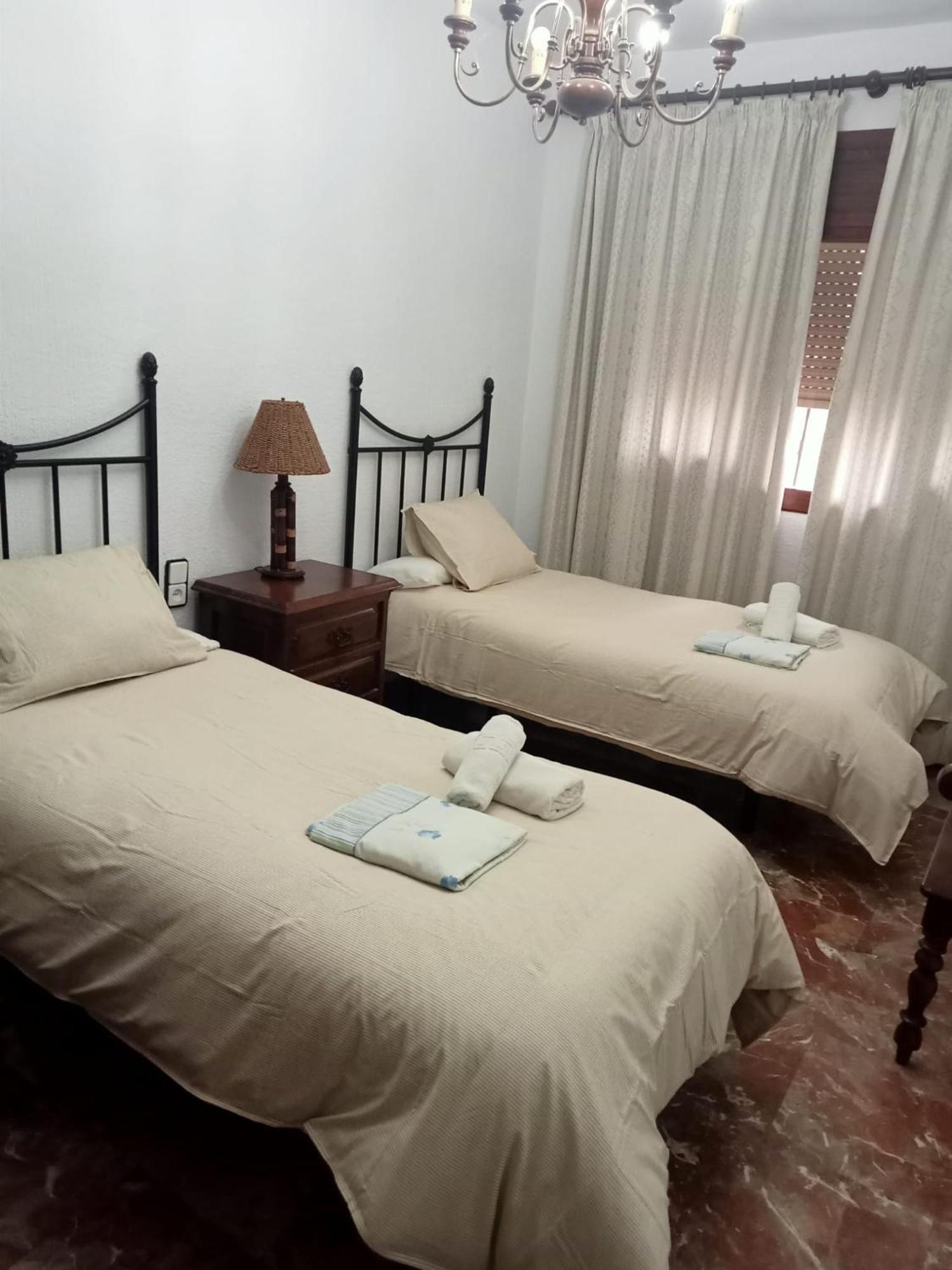 Casa La Albaida, Estacion De 코르테스데라프론테라 외부 사진